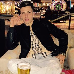 Meet your Posher, Domenico